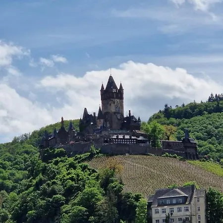 Prázdninový dům Bei Reichsburg Cochem